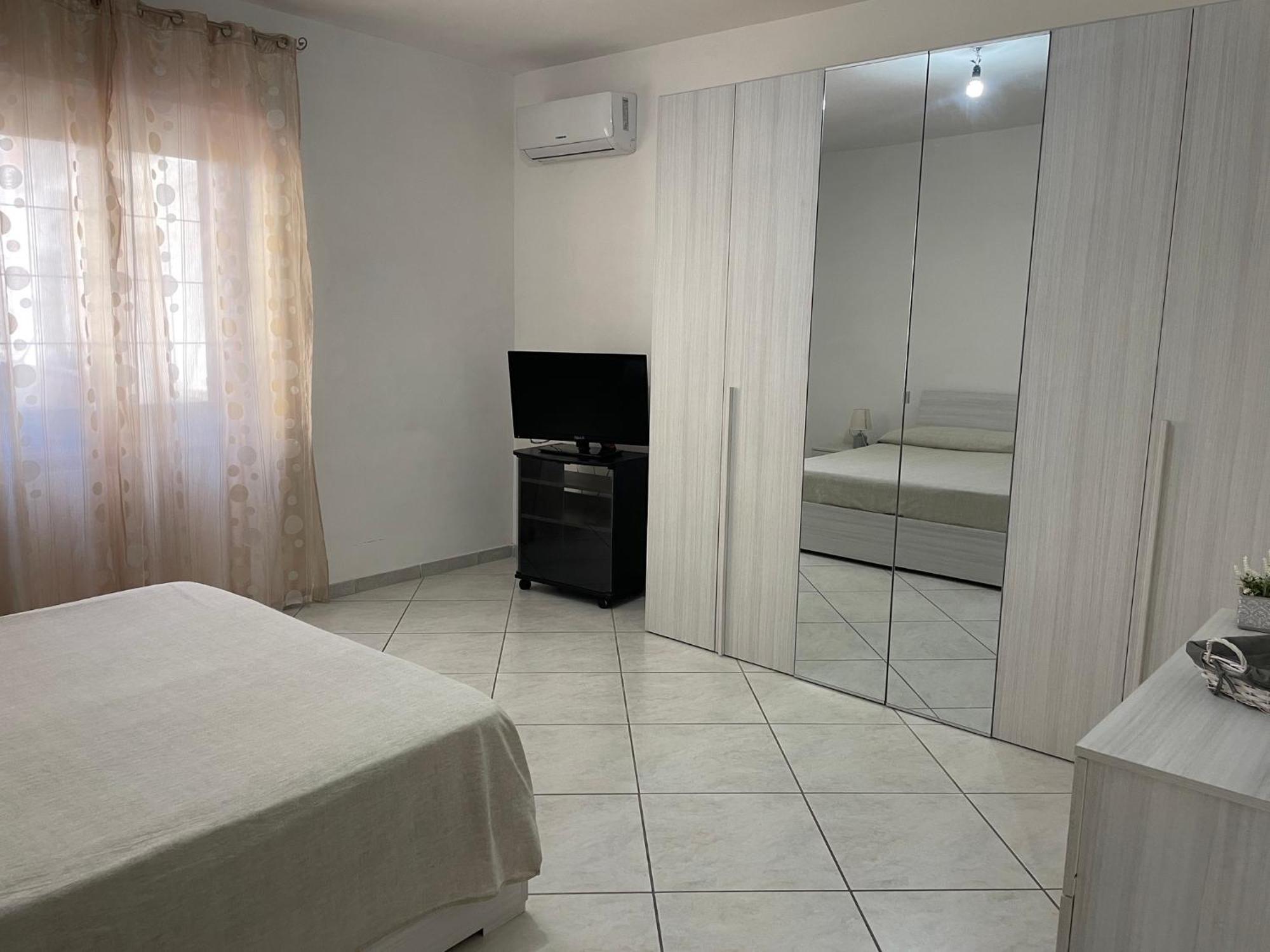 Flora House Ξενοδοχείο Μπρίντιζι Εξωτερικό φωτογραφία